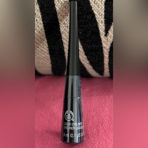 “The Body Shop” Brand - Brown Liquid Eyeliner, 3 ml (0.1 US Fluid Ounces).